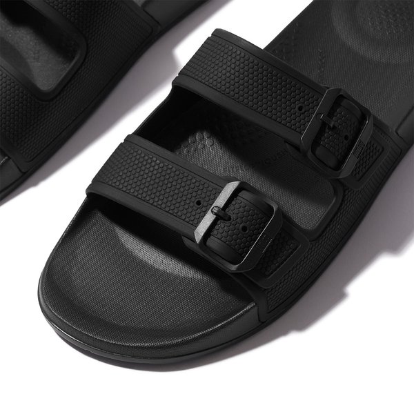 iQUSHION Men's Two-Bar Buckle Slides