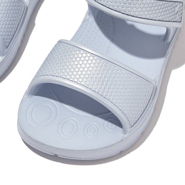 IQUSHION Kids Toddler Pearlized Back-Strap Sandals 