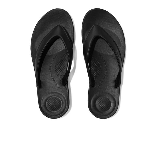 iQUSHION Ergonomic Leather Flip-Flops
