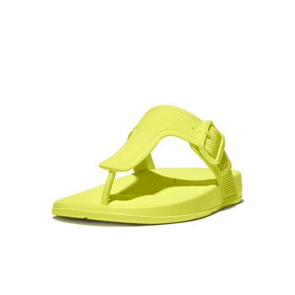 IQUSHION Adjustable Buckle Flip-Flops